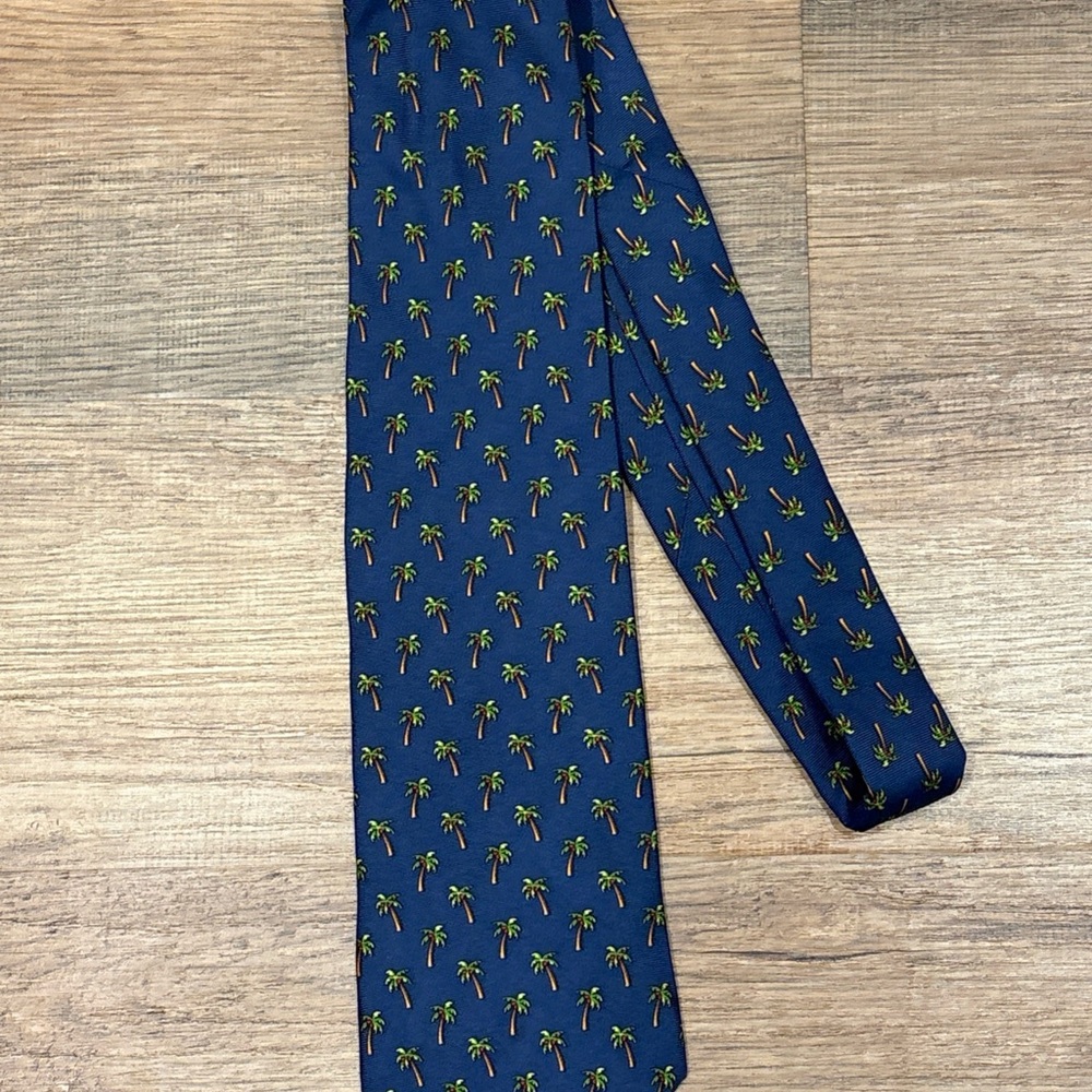 Brooks Brothers Navy Tie with Palm Tree Design
